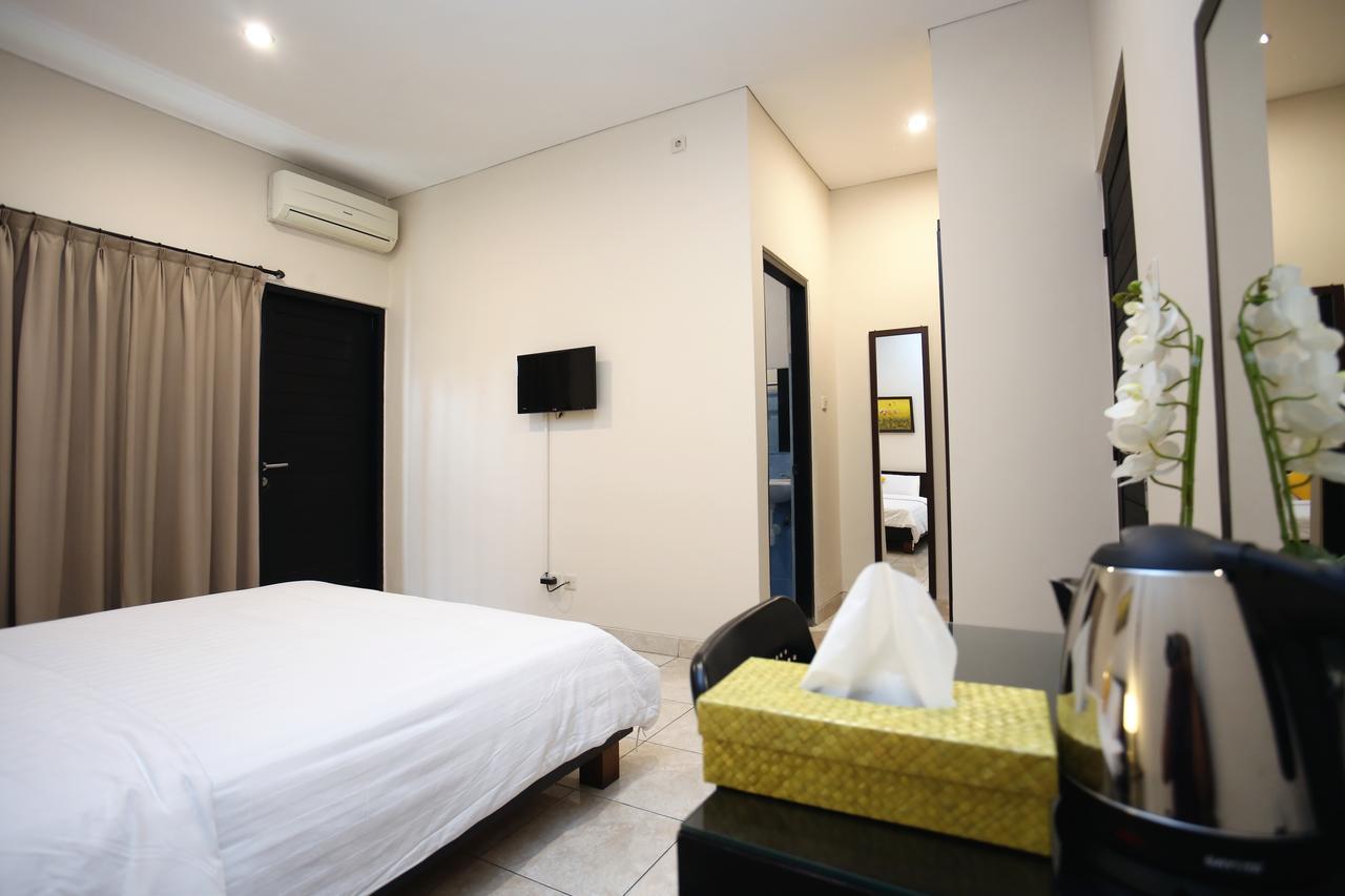 Cameng Homestay Denpasar Extérieur photo