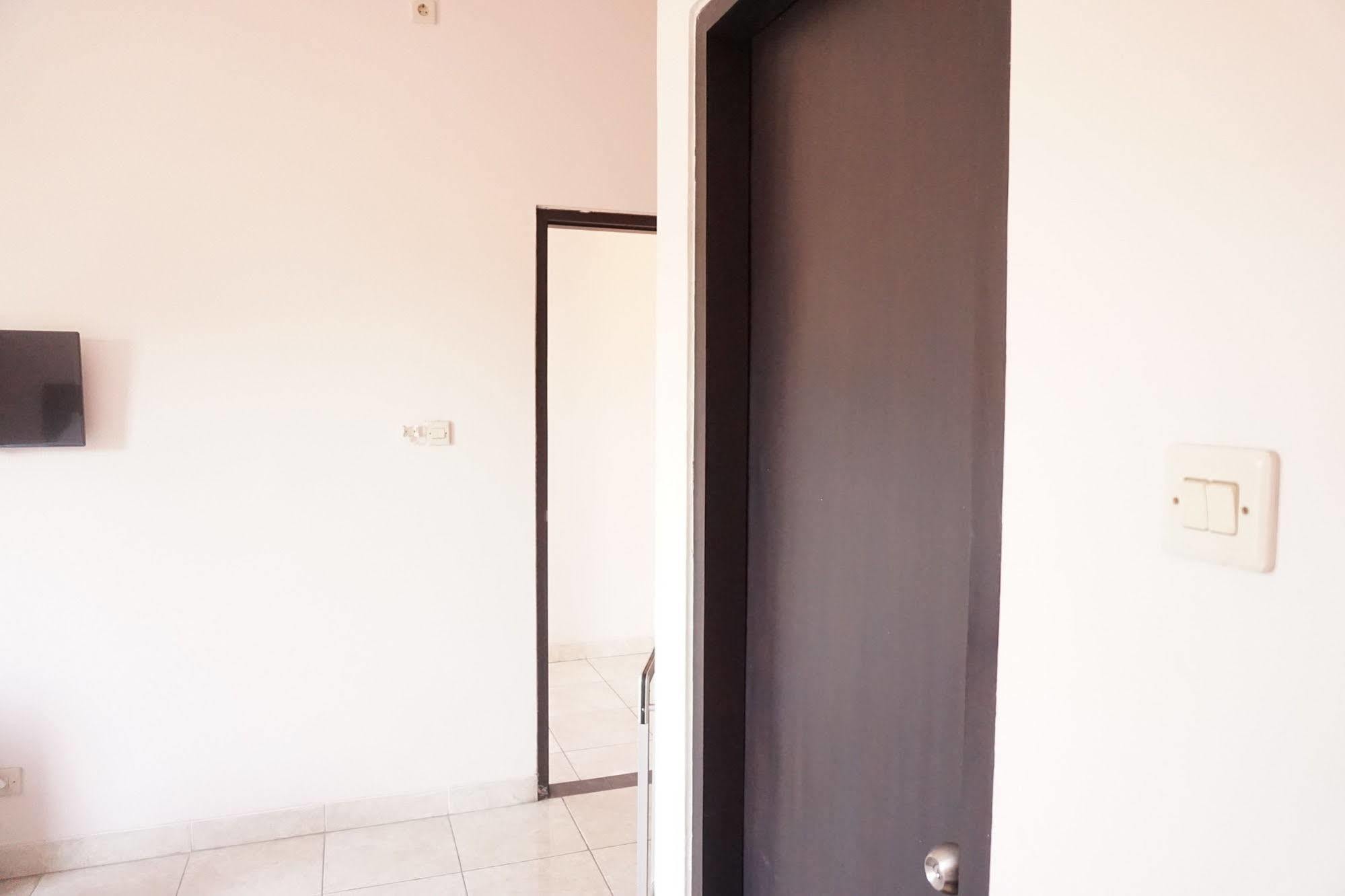 Cameng Homestay Denpasar Extérieur photo